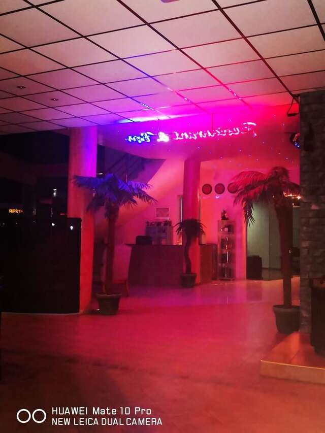 Отель Hotel Cabana SPA & Relax Bar Пловдив-11